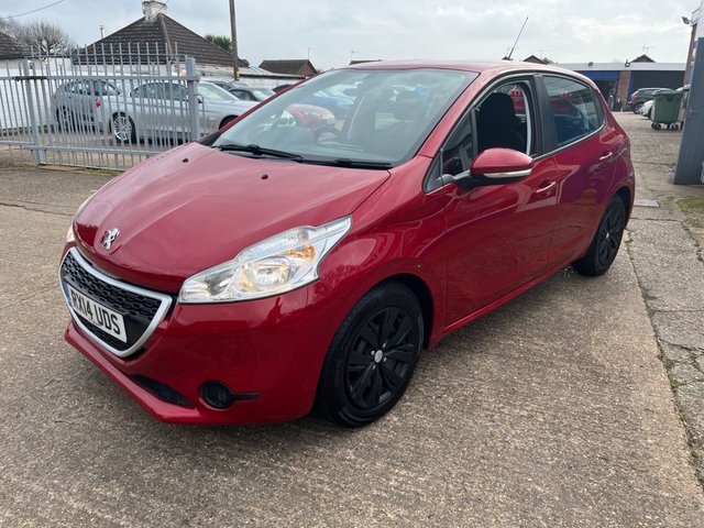 2014 PEUGEOT 208 1.2 VTi Access+ Hatchback 5dr Petrol Manual Euro 5 (82 ps) - Photo 3