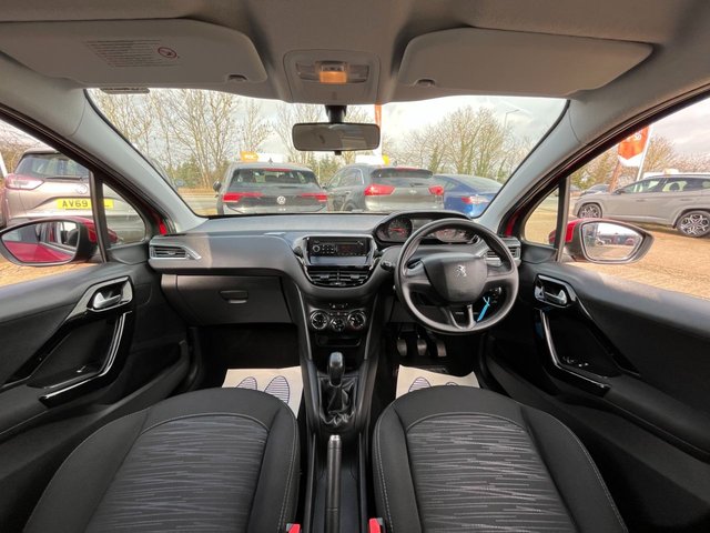 2014 PEUGEOT 208 1.2 VTi Access+ Hatchback 5dr Petrol Manual Euro 5 (82 ps) - Photo 12
