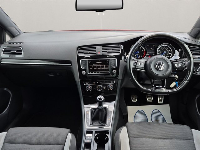 2015 Volkswagen Golf 2L R 3dr - Photo 5