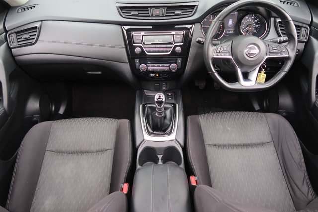 2018 NISSAN X-TRAIL 1.6 dCi Acenta SUV 5dr Diesel Manual Euro 6 (s/s) (130 ps) - Photo 2