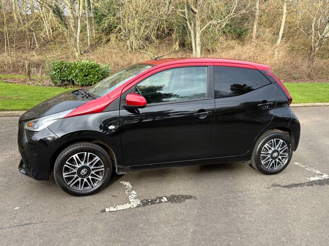 2021 TOYOTA AYGO 1.0 VVT-i x-clusiv Hatchback 5dr Petrol Manual Euro 6 (71 ps) - Photo 3