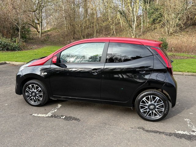 2021 TOYOTA AYGO 1.0 VVT-i x-clusiv Hatchback 5dr Petrol Manual Euro 6 (71 ps) - Photo 4