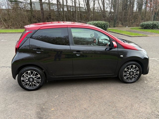 2021 TOYOTA AYGO 1.0 VVT-i x-clusiv Hatchback 5dr Petrol Manual Euro 6 (71 ps) - Photo 9