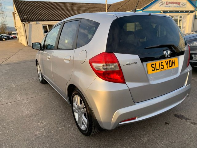 2015 HONDA JAZZ - Photo 5