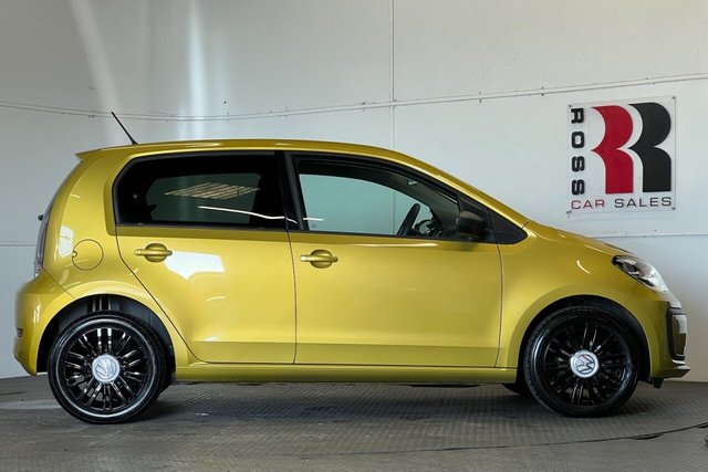 2017 Volkswagen Up! - Photo 2