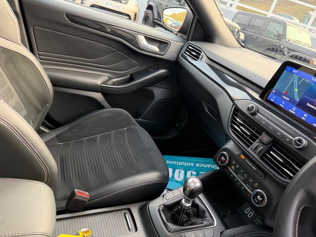 2022 Ford Focus 2.3L St 5dr - Photo 12