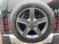 USED 2023 23 LAND ROVER DEFENDER 3.0 D250 MHEV SE Hard Top SUV 5dr Diesel Auto 4WD MWB Euro 6 (s/s) (250 ps) 