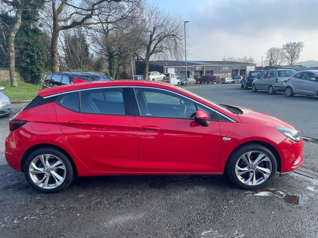 2017 VAUXHALL ASTRA 1.0i Turbo ecoFLEX SRi Nav Hatchback 5dr Petrol Manual Euro 6 (s/s) (105 ps) - Photo 10