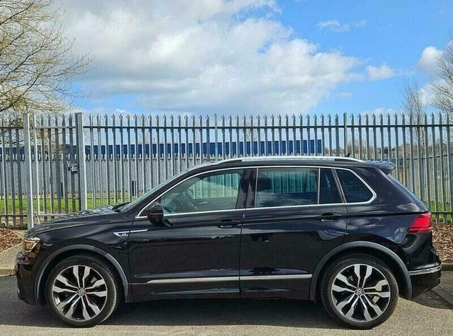 View our VOLKSWAGEN TIGUAN