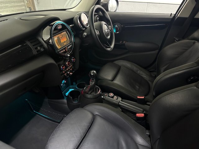 2017 MINI HATCH 2.0 Cooper S Hatchback 5dr Petrol Manual Euro 6 (s/s) (192 ps) - Photo 2