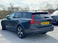 USED 2019 69 VOLVO V60 CROSS COUNTRY 2.0 D4 Plus Estate 5dr Diesel Auto AWD Euro 6 (s/s) (190 ps) 