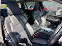 USED 2019 69 VOLVO V60 CROSS COUNTRY 2.0 D4 Plus Estate 5dr Diesel Auto AWD Euro 6 (s/s) (190 ps) 