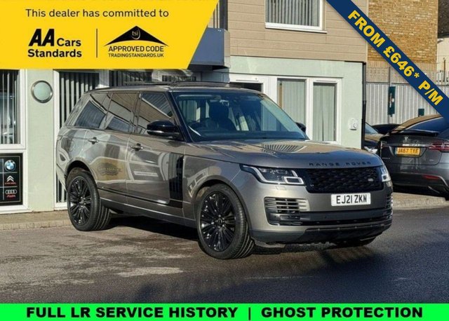 View our Land Rover Range Rover 3.0 D300 MHEV Westminster Black SUV 5dr Diesel Auto 4WD Euro 6 (s/s) (300 ps)