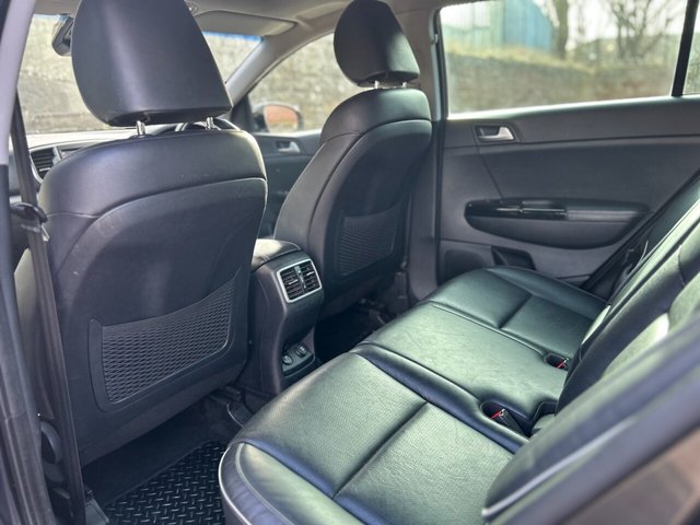2018 Kia Sportage 1.7L 3 5dr - Photo 10