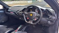 USED 2017 67 FERRARI 488 3.9T V8 GTB F1 DCT Euro 6 (s/s) 2dr Ferrari 488 3.9T V8 Huge Spec!