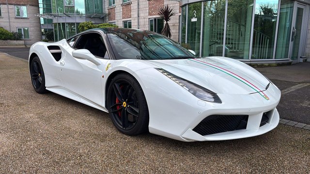 View our FERRARI 488