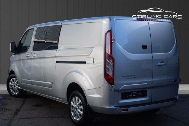 2022 Ford Transit Custom 2L Limited 5dr - Photo 6