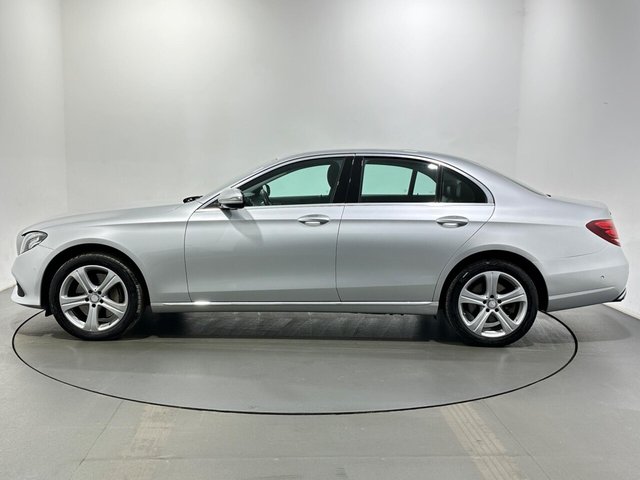 2017 Mercedes-Benz E Class - Photo 5