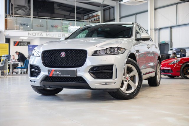 2018 Jaguar F-Pace 2L R-Sport 5dr - Photo 5