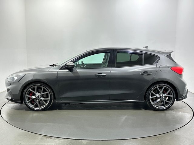 2019 Ford Focus - Photo 5