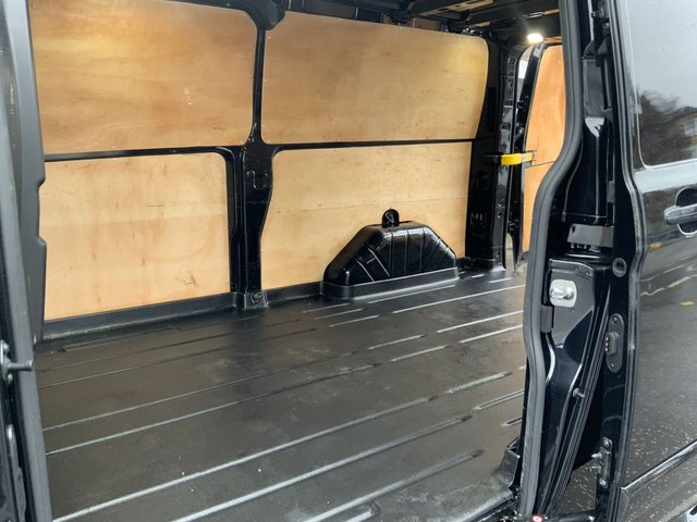 2022 Ford Transit Custom 2L Sport 5dr - Photo 10