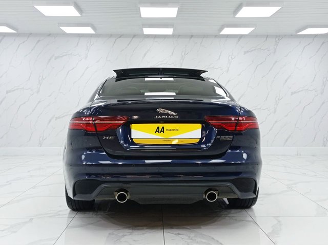 2020 Jaguar Xe 2L Se 4dr - Photo 11