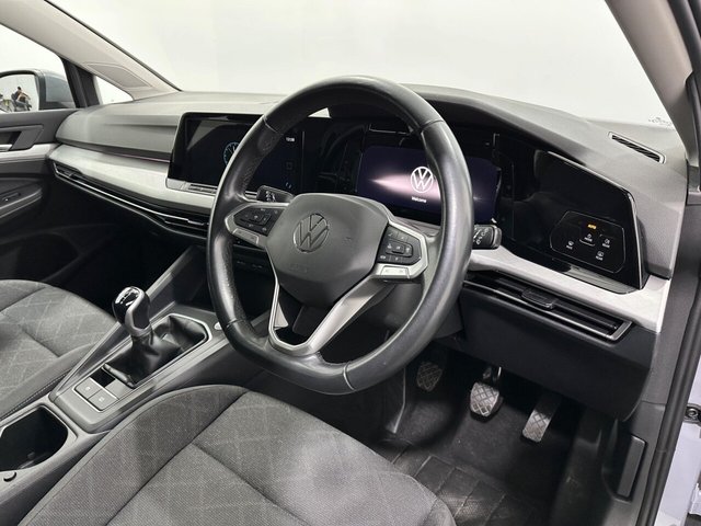 2023 Volkswagen Golf - Photo 10