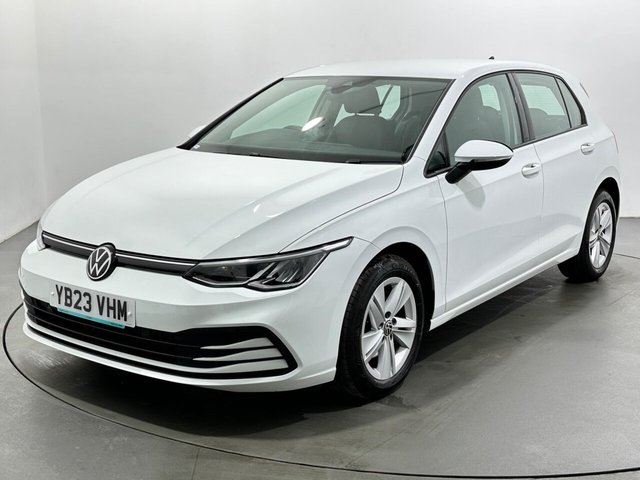 2023 Volkswagen Golf - Photo 4