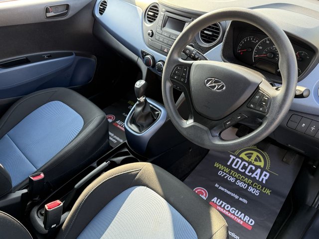 2016 HYUNDAI I10 - Photo 10