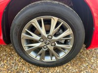 USED 2020 20 TOYOTA YARIS 1.5 VVT-i Icon Hatchback 5dr Petrol CVT Euro 6 (111 ps) 
