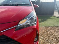 USED 2020 20 TOYOTA YARIS 1.5 VVT-i Icon Hatchback 5dr Petrol CVT Euro 6 (111 ps) 