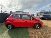 USED 2020 20 TOYOTA YARIS 1.5 VVT-i Icon Hatchback 5dr Petrol CVT Euro 6 (111 ps) 