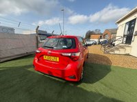 USED 2020 20 TOYOTA YARIS 1.5 VVT-i Icon Hatchback 5dr Petrol CVT Euro 6 (111 ps) 