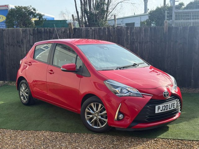 2020 TOYOTA YARIS - Photo 4
