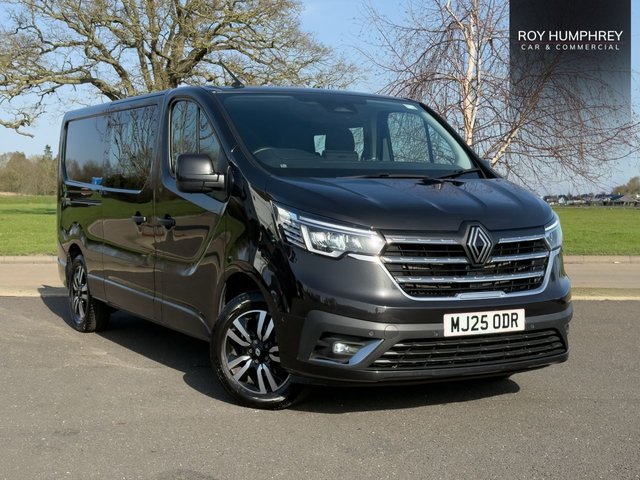 View our Renault Trafic 2.0 dCi Blue LL30 Extra Sport Crew Van Double Cab 6dr Diesel EDC L2 H1 Euro 6 (s/s) (170 ps)