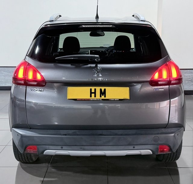 2017 PEUGEOT 2008 - Photo 6