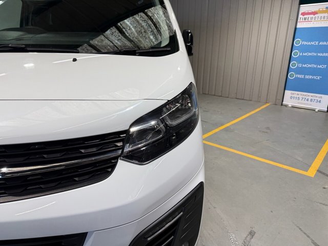 2023 VAUXHALL VIVARO - Photo 11