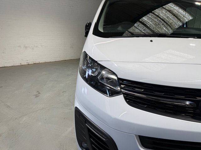 2023 VAUXHALL VIVARO - Photo 9