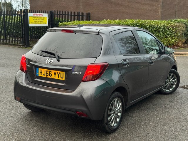 2016 Toyota Yaris 1L Icon 5dr - Photo 7