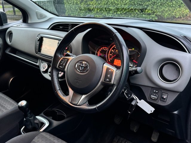 2016 Toyota Yaris 1L Icon 5dr - Photo 10