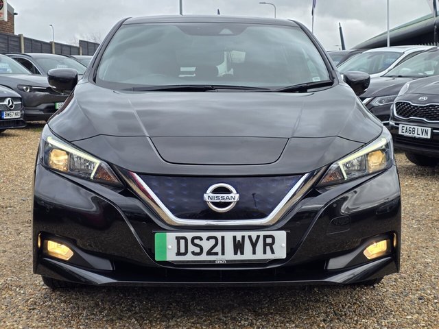 2021 NISSAN LEAF - Photo 8