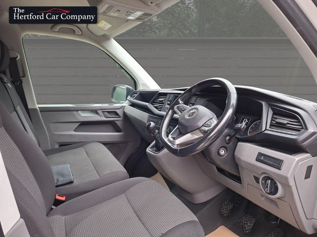 2020 Volkswagen Transporter 2L Startline 5dr - Photo 11