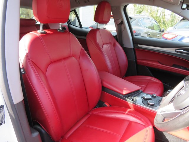 View our ALFA ROMEO STELVIO