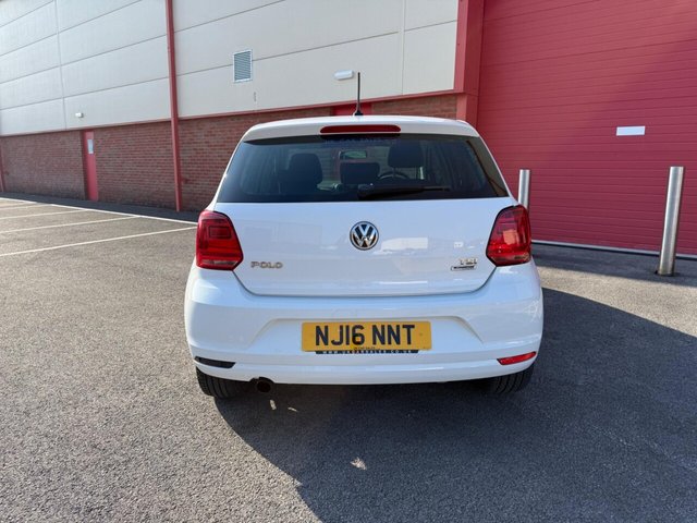 2016 VOLKSWAGEN POLO - Photo 4