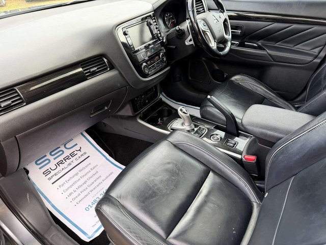 2016 Mitsubishi Outlander - Photo 6
