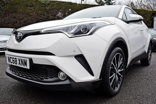 2019 TOYOTA C-HR 1.2 VVT-i Excel SUV 5dr Petrol Manual Euro 6 (s/s) (116 ps) - Photo 8