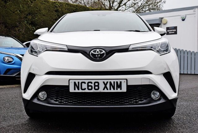 2019 TOYOTA C-HR 1.2 VVT-i Excel SUV 5dr Petrol Manual Euro 6 (s/s) (116 ps) - Photo 10