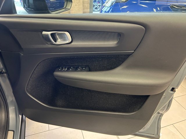 2020 Volvo Xc40 2L R-Design 5dr - Photo 9