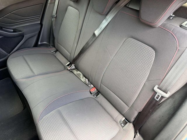 2018 Ford Focus - Photo 9