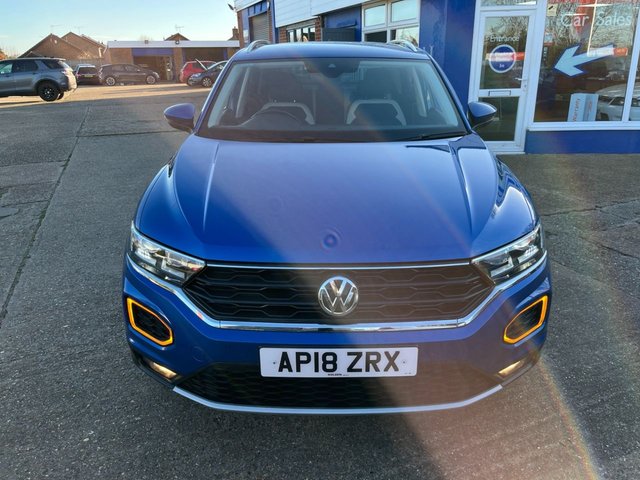 2018 VOLKSWAGEN T-ROC 1.5 TSI EVO SEL SUV 5dr Petrol Manual Euro 6 (s/s) (150 ps) - Photo 2
